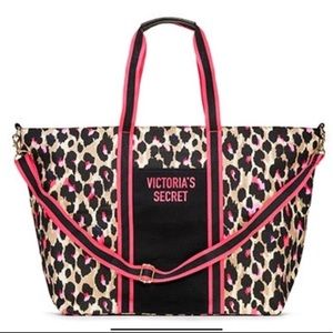 VS Sexy Wild Weekender Pink Leopard Tote Bag